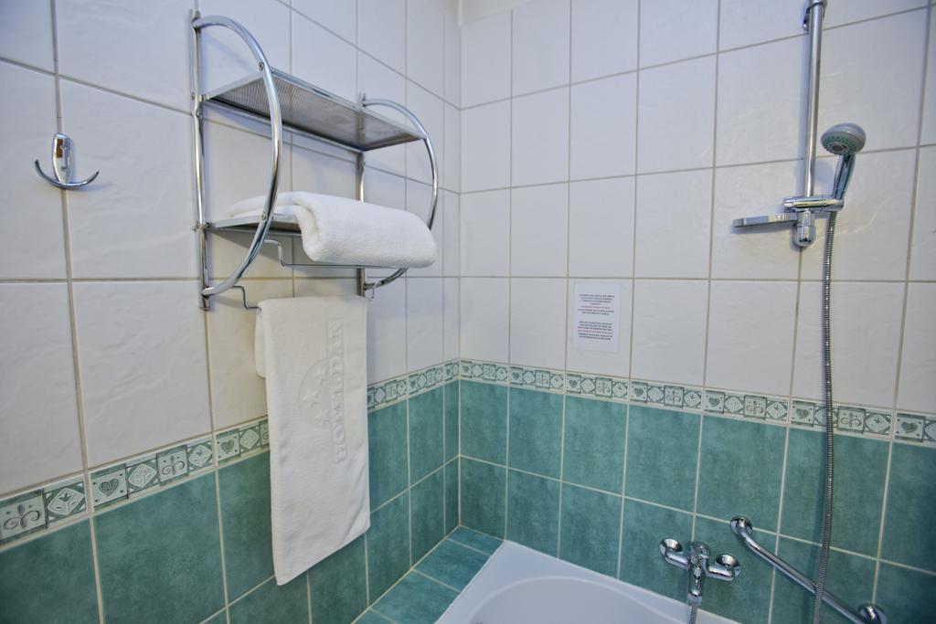 Hotel Dan Bucarest Esterno foto